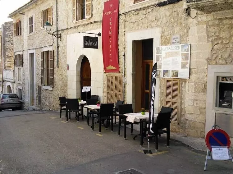 Aamiaismajoitus (B&B) Tramuntana Suites