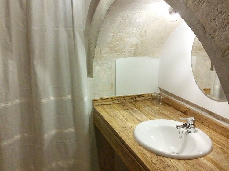 تختخواب و صبحانه Tramuntana Suites