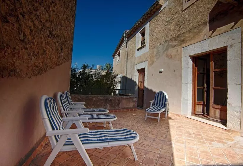 Aamiaismajoitus (B&B) Tramuntana Suites