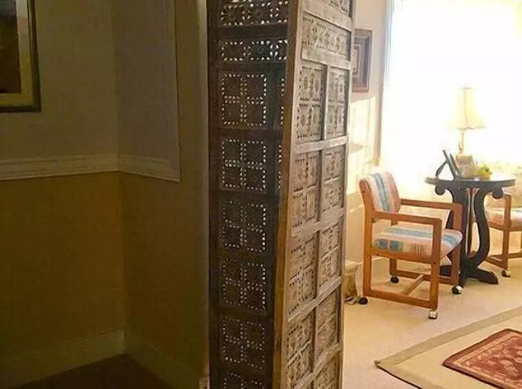 Cayuga lake inn Ithaca Hotel alt 