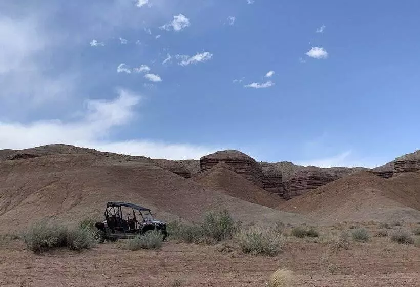 Dukes Slickrock Campground & Rv Park