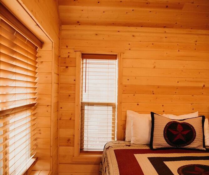 Dukes Slickrock Campground & Rv Park