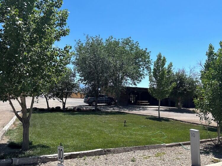 Dukes Slickrock Campground & Rv Park