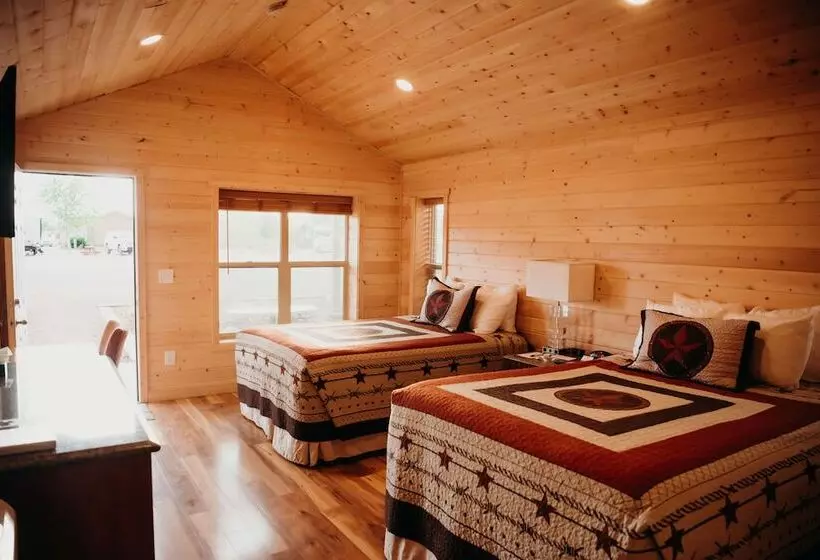 Dukes Slickrock Campground & Rv Park