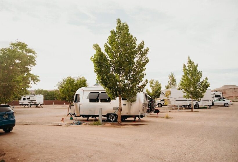 Dukes Slickrock Campground & Rv Park