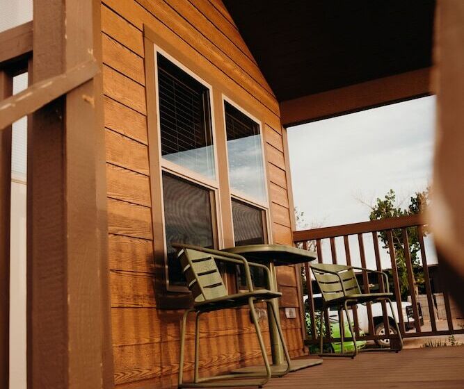 Dukes Slickrock Campground & Rv Park