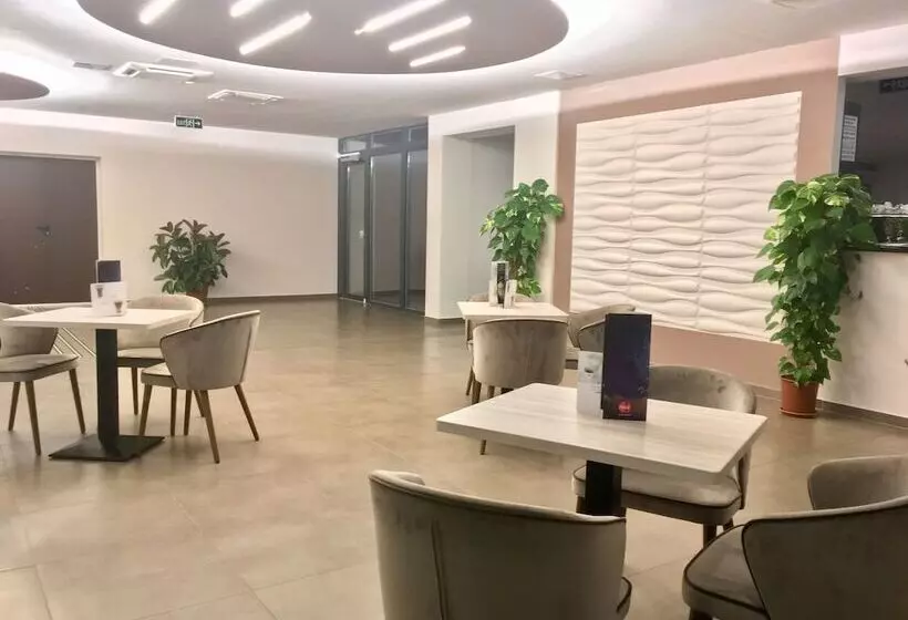 Garden Hotel Medical & Spa