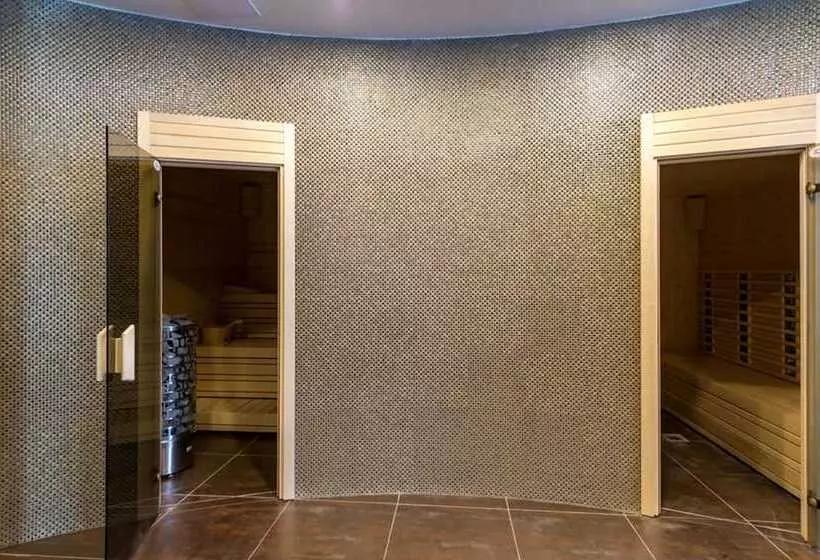 Garden Hotel Medical & Spa