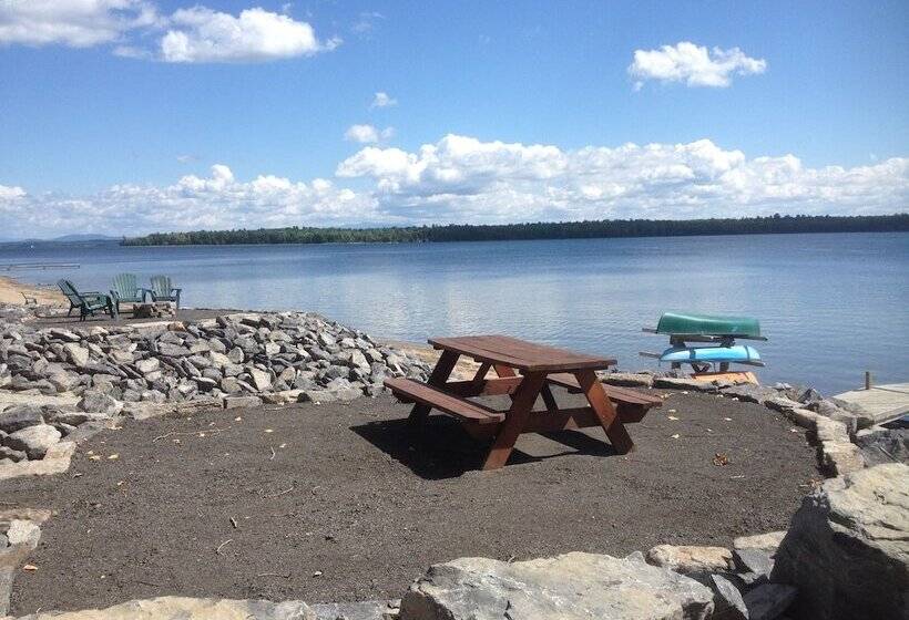 Otel Bluff Point Golf Resort