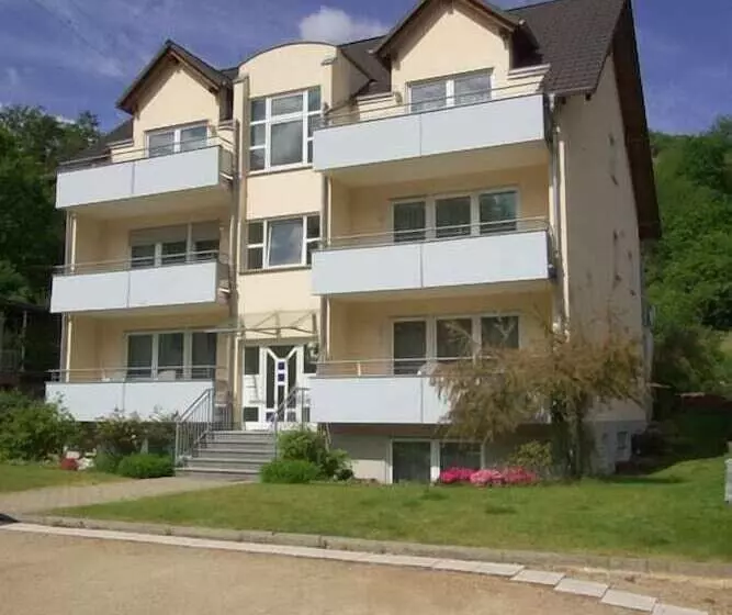 Hotelli Boardinghouse Hähn