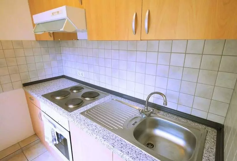 Hotelli Boardinghouse Hähn