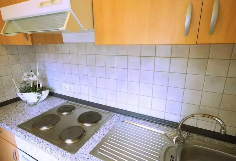 Hotelli Boardinghouse Hähn