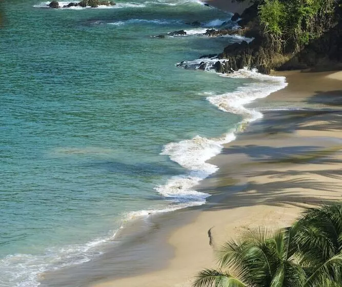 هتل Castara Retreats