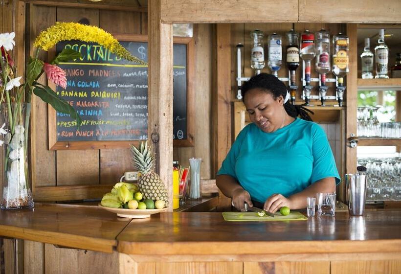 فندق Castara Retreats