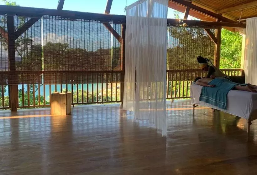 هتل Castara Retreats