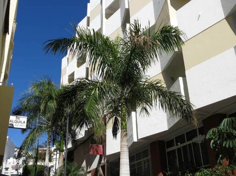 هتل Estudio Gavota