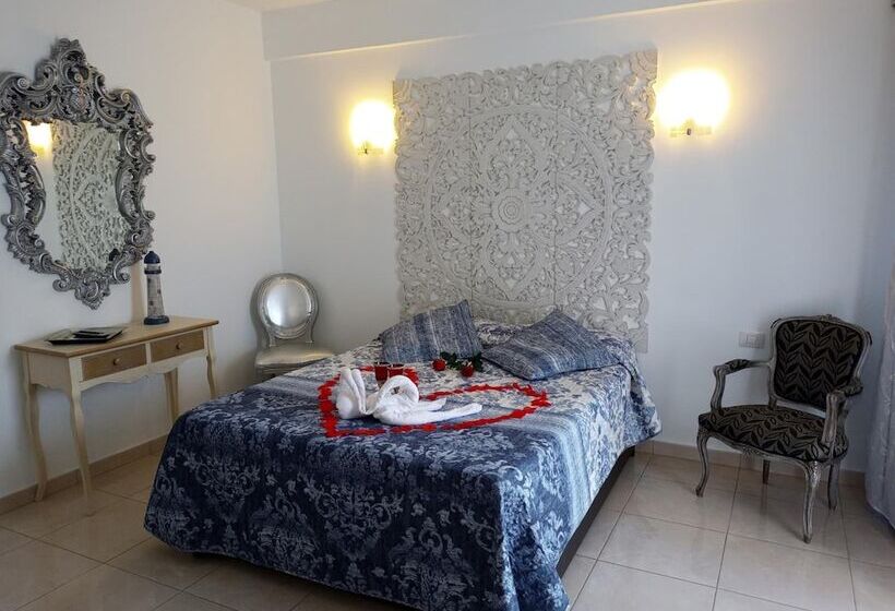 هتل Estudio Gavota