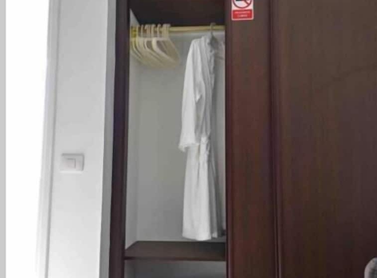 هتل Estudio Gavota