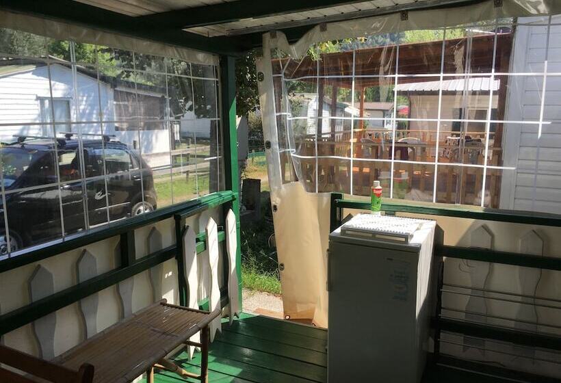 Отель International Camping