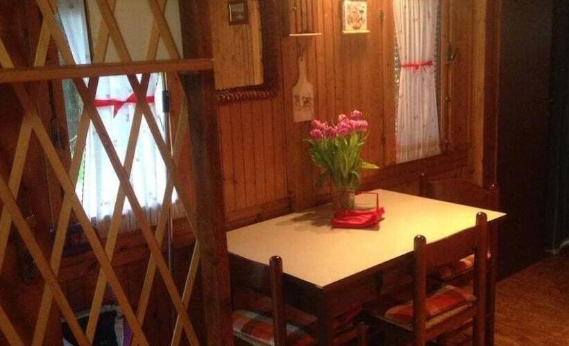 Отель International Camping