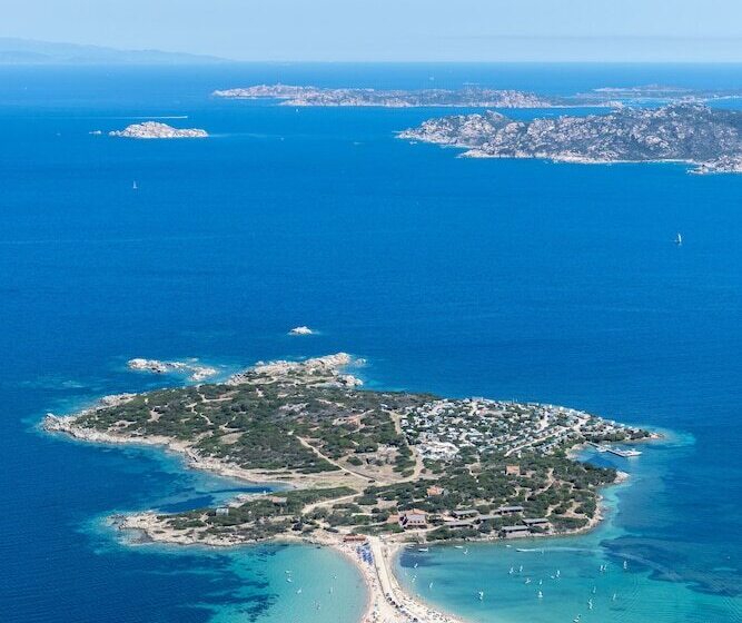 هتل Isola Dei Gabbiani Land Of Water