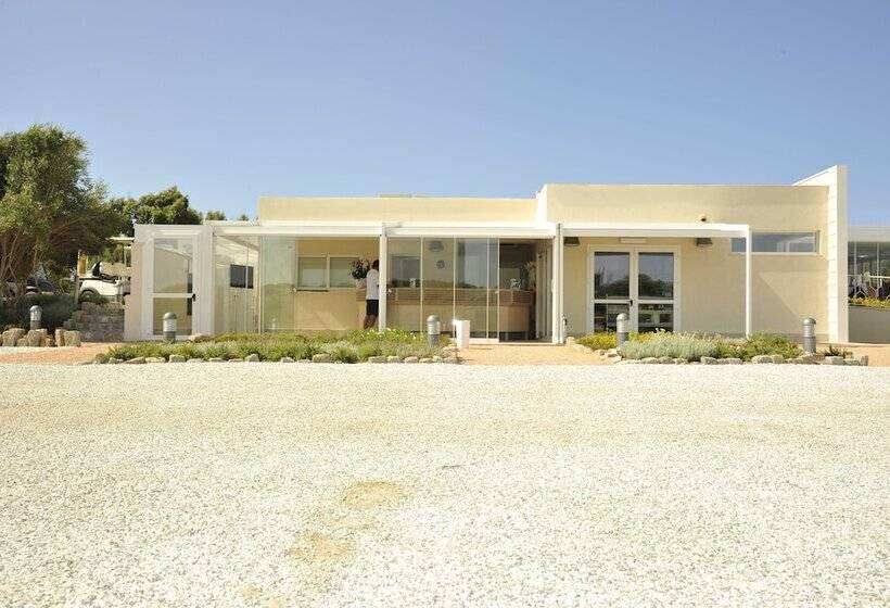 هتل Isola Dei Gabbiani Land Of Water