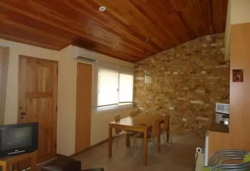 Hotelli Los Carolinos Lodge