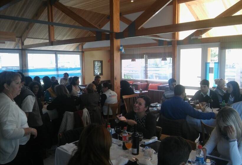 בית מלון כפרי Los Carolinos Lodge