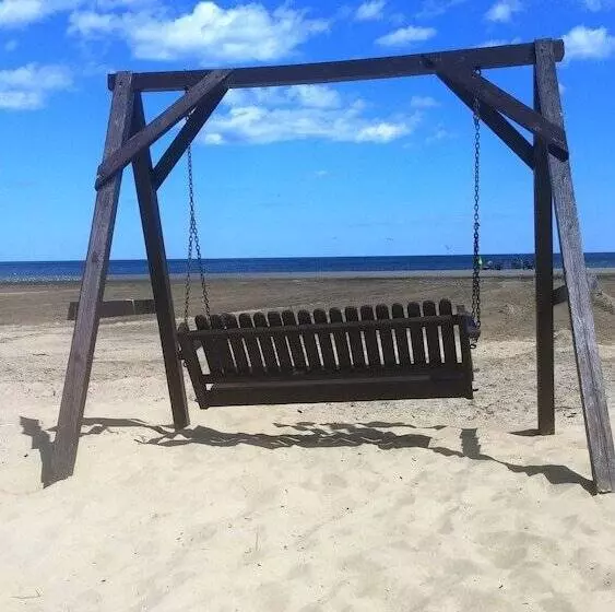 Hotelli Oscoda Lakeside