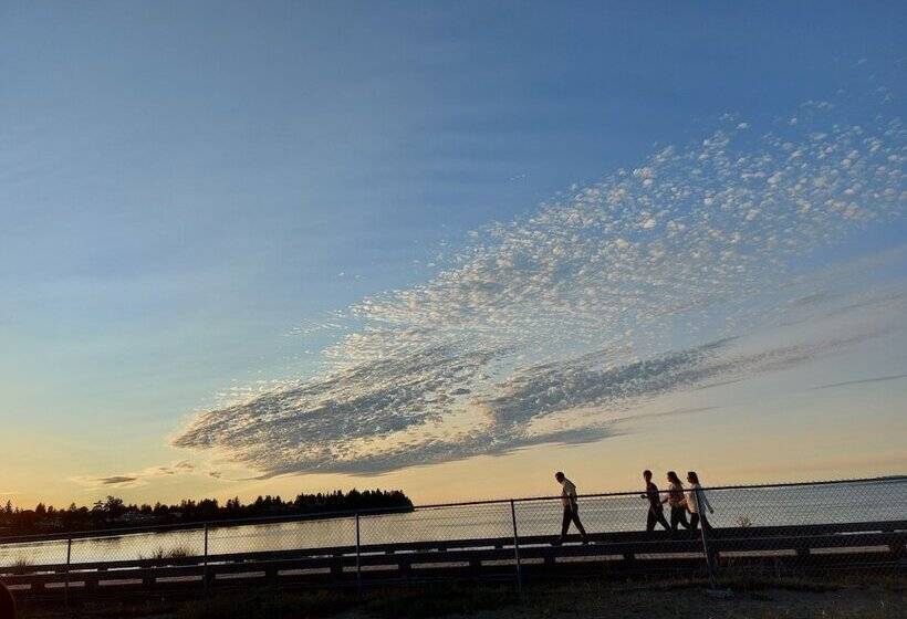 هتل Park Sands Beach Resort