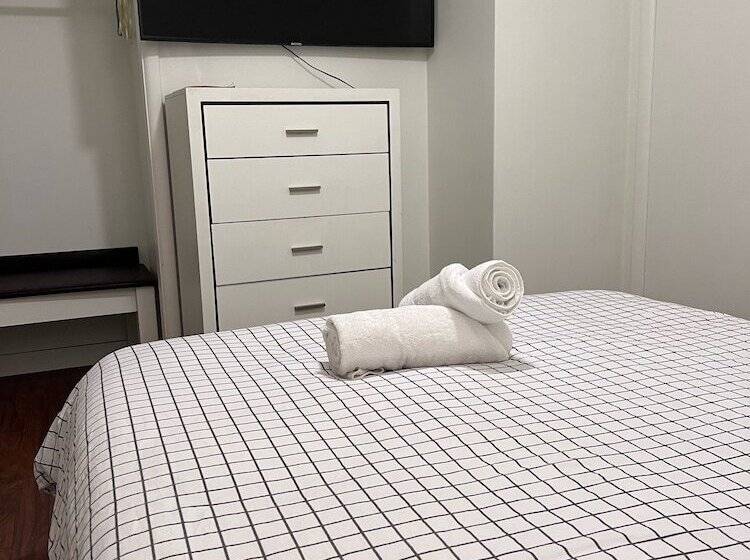 هتل Park Sands Beach Resort