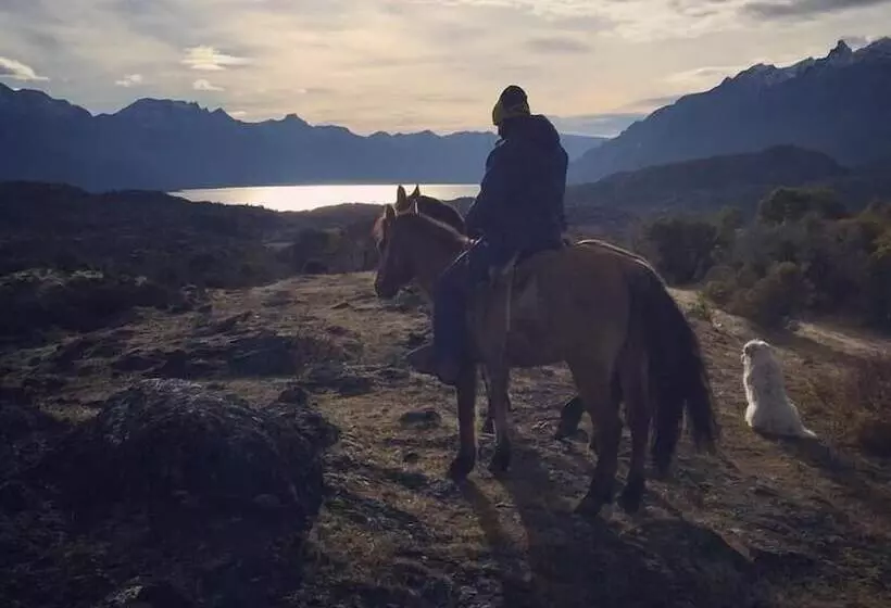 Hotelli Patagonia Acres Lodge