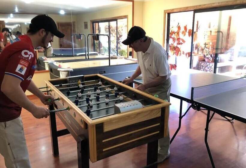 בית מלון כפרי Patagonia Acres Lodge