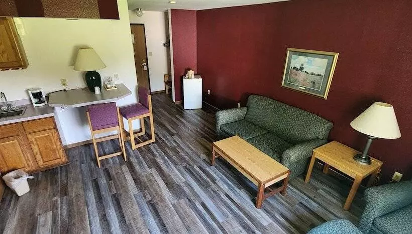 Hotelli Plymouth Inn