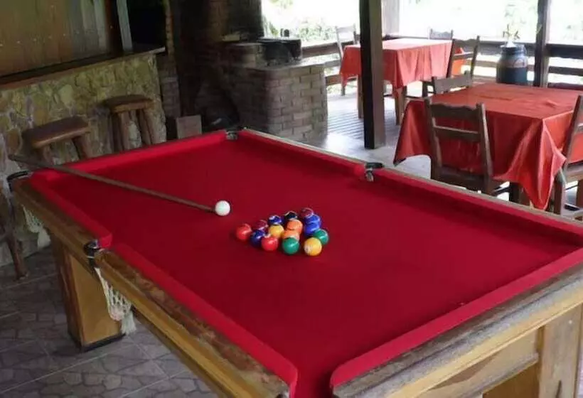 Hotelli Pousada Recanto Da Montanha