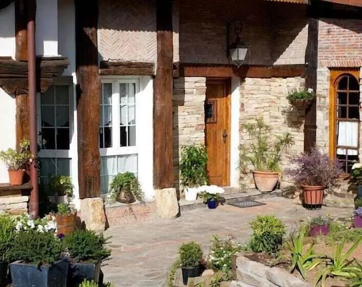 田舎風ホテル Bisalde Agroturismo