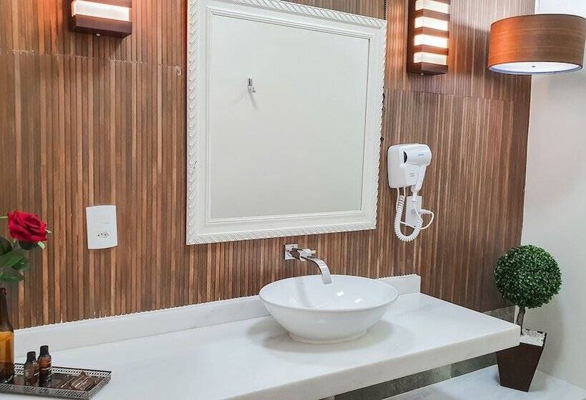 Сельский отель Fazenda Recanto Shangri Lá