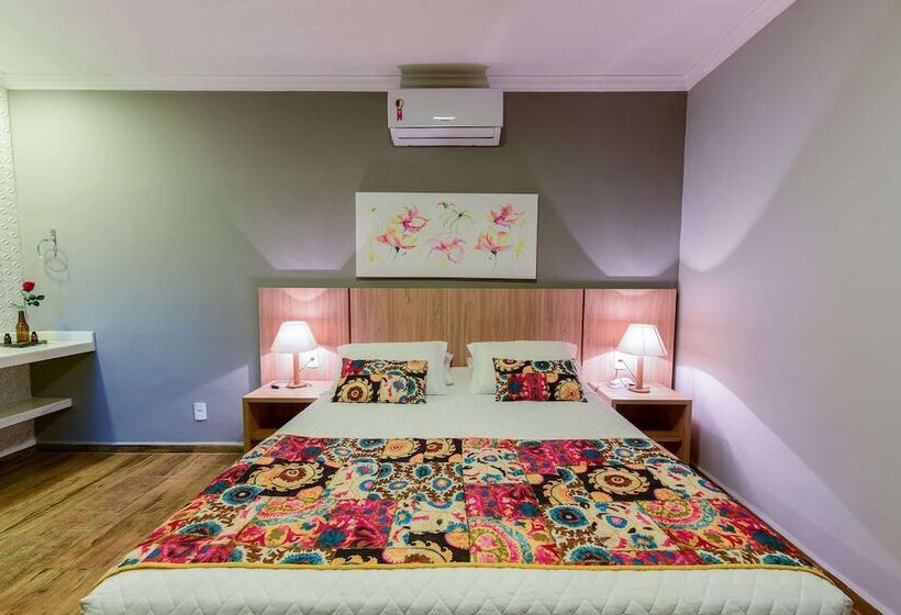 Сельский отель Fazenda Recanto Shangri Lá