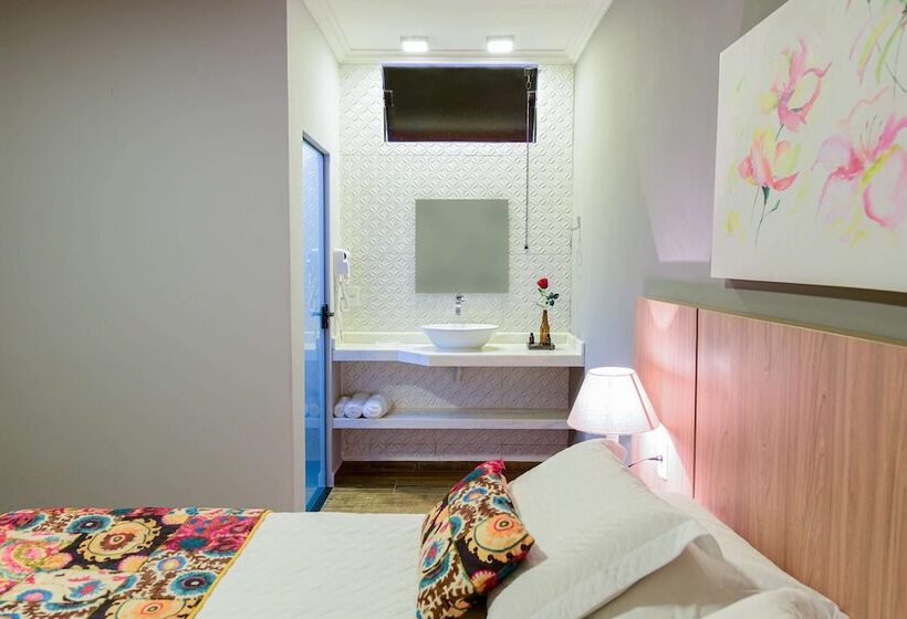 Сельский отель Fazenda Recanto Shangri Lá