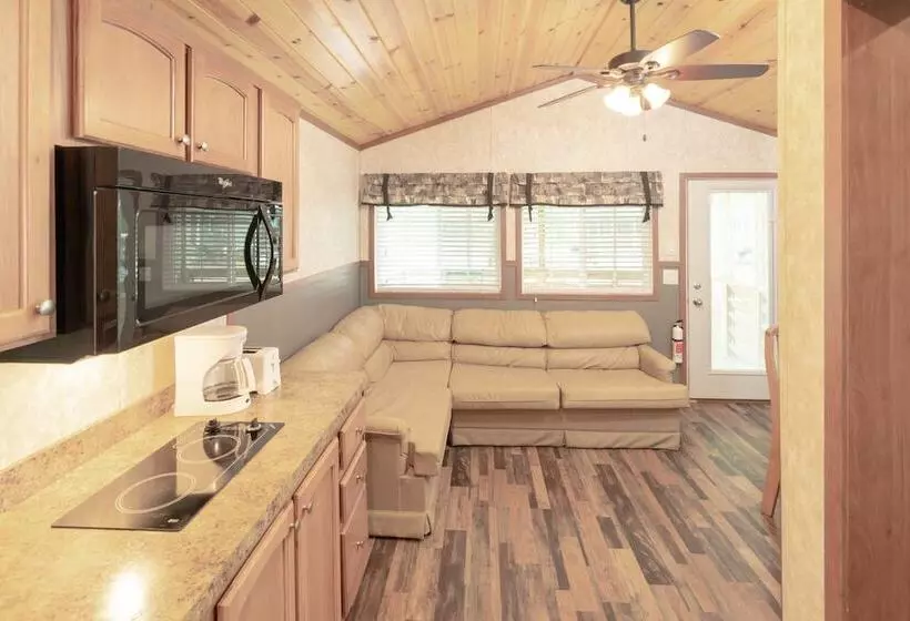 Hotelli Sun Retreats Old Orchard Beach