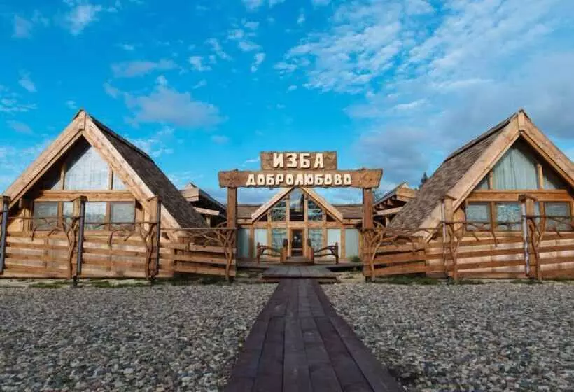 Hotelli Usadba Dobrolubovo