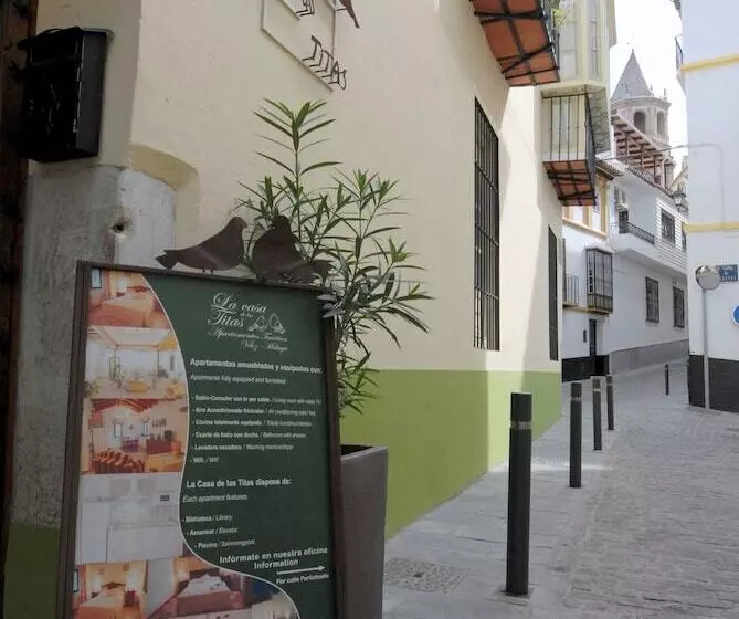 La Casa De Las Titas