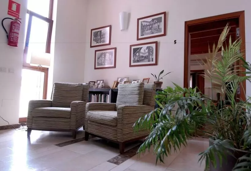 La Casa De Las Titas