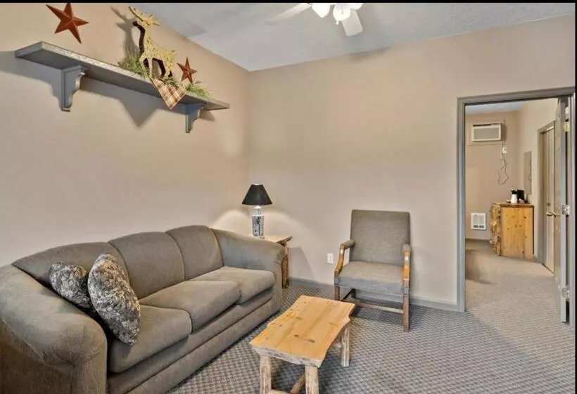 モーテル Southfork Lodge   Riverside Inn