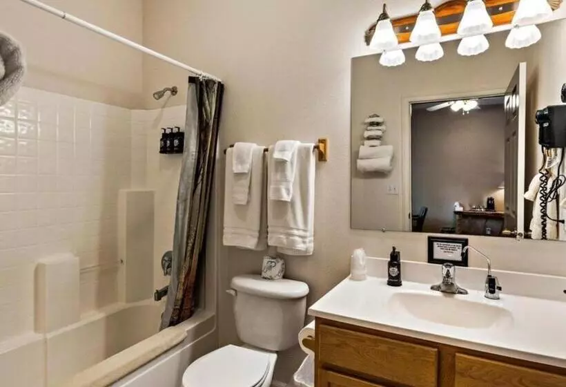 モーテル Southfork Lodge   Riverside Inn