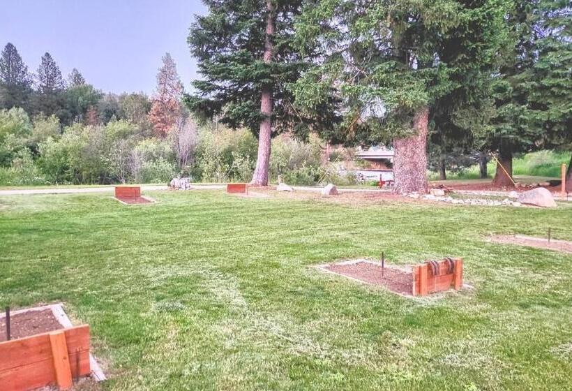 Мотель Southfork Lodge Riverside Inn