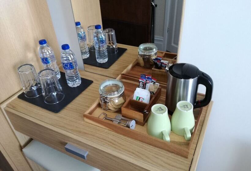 膳宿费 Driftwood B&b