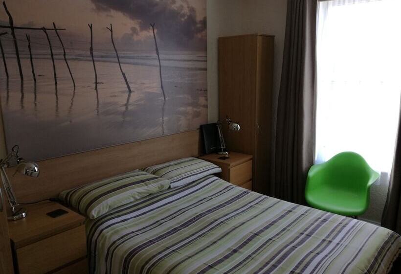 膳宿费 Driftwood B&b