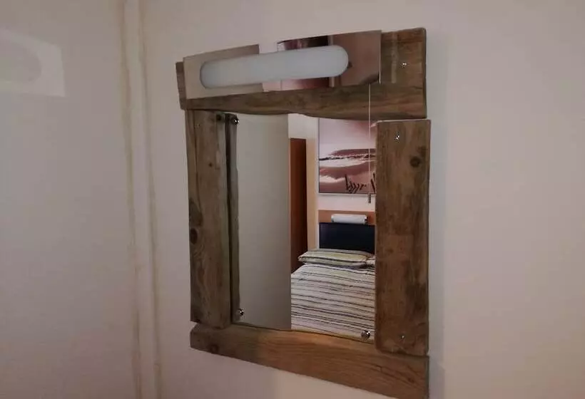 Pensió Driftwood B&b