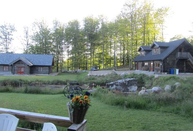 استراحتگاه Stugby Ullared Paradise